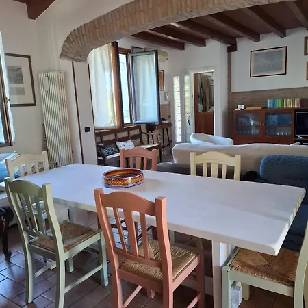 Guest house Crocevia 111 4*